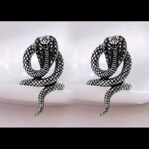 Bundle of 2 Cobra Snake adjustable Ring Silvertone size 6-10 resizable